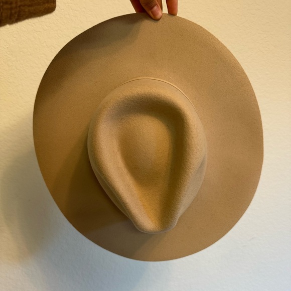 Urban Outfitters Cream Ranchers Hat Like New - Picture 7 of 8